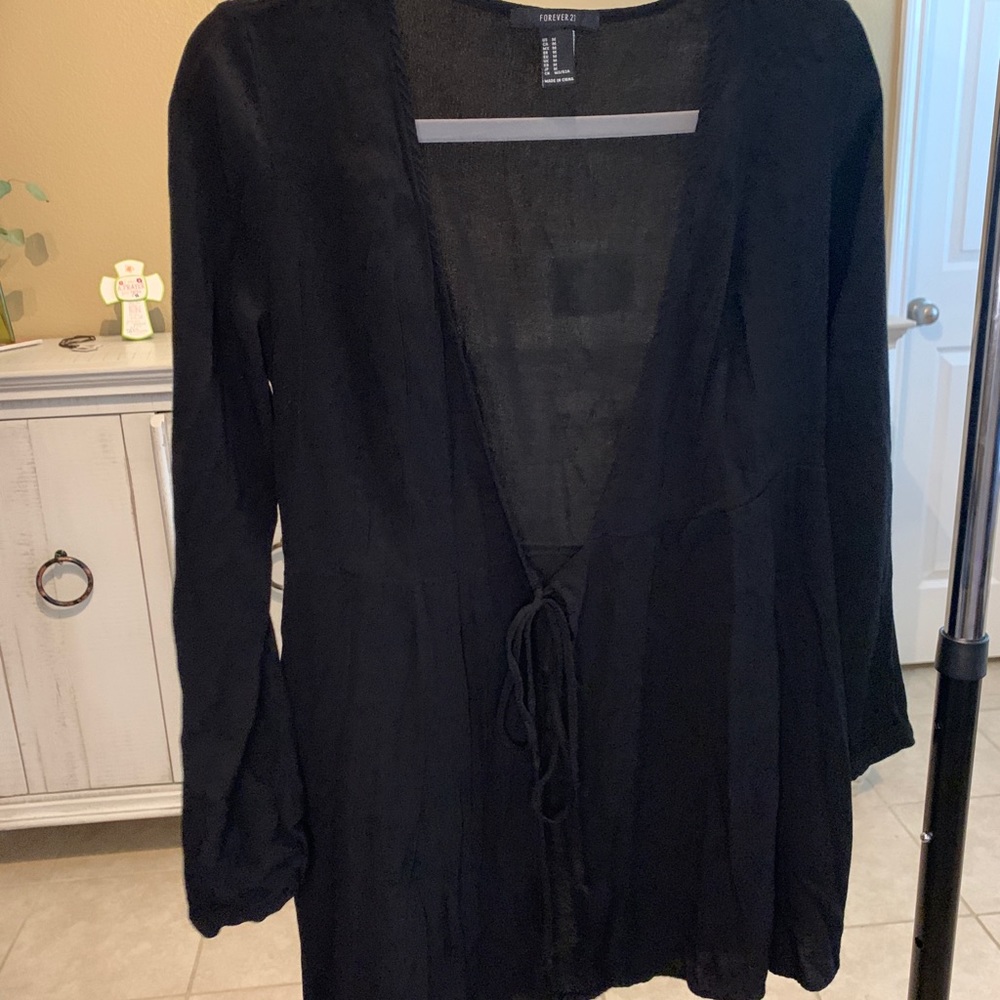 Forever 21 Black Cardigan Size Medium